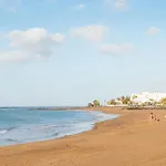 La Casa De La Playa Puerto del Carmen (Lanzarote)
